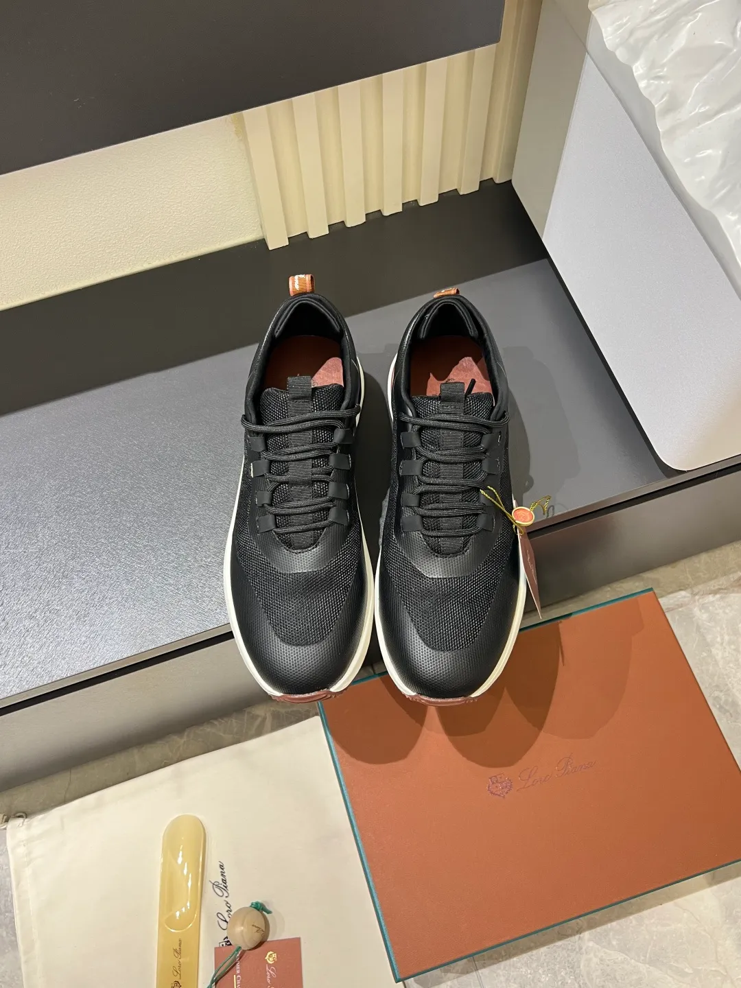 Men's men's shoes 💰p480 Loro men's shoes 💰piana niche classic jogging shoes, men's lace-up casual shoes and sneakers, high-quality lightweight and comfortable fabrics, suitable for outdoor leisure, the color scheme is young and energetic, and it looks great with sportswear or casual suits! Size: 38-44 (45 customized)
